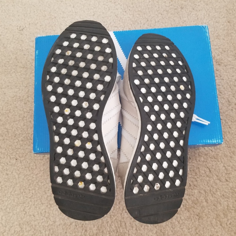 Adidas Iniki - Picture 3 of 4